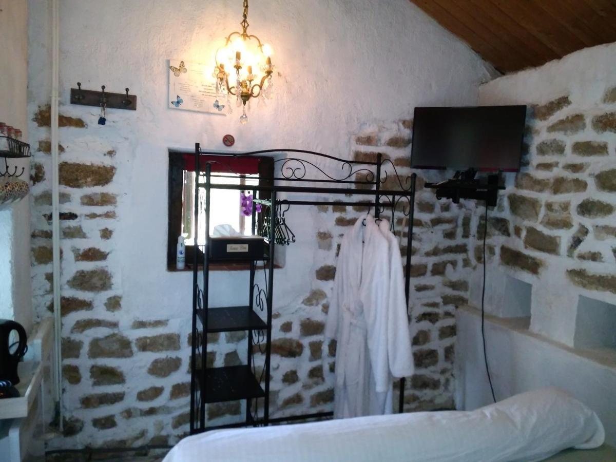 Dependance Du Moulin Galuzot Bed & Breakfast Saint-Vallier  ภายนอก รูปภาพ